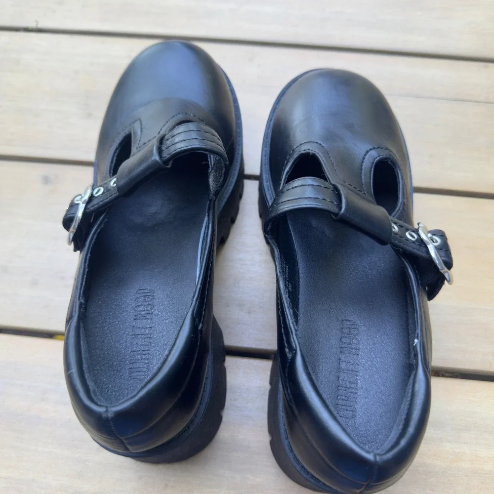 Current Mood Dolls Kill Black Platform T-Strap Mary Janes Flower Buckle CM25-047